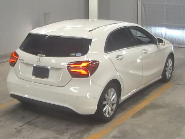 MERCEDES BENZ A CLASS 2016
