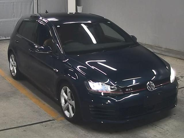 VOLKSWAGEN GOLF 2014