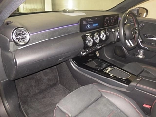MERCEDES BENZ A CLASS 2023