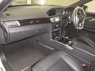 MERCEDES BENZ E CLASS WAGON 2014
