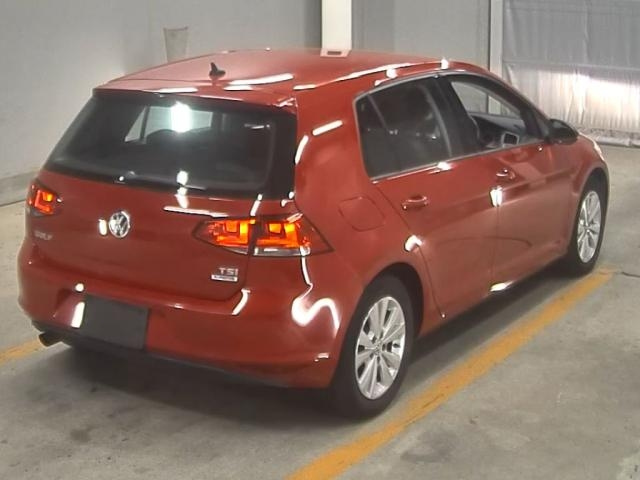 VOLKSWAGEN GOLF 2015