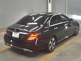 MERCEDES BENZ E CLASS 2019