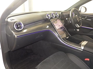MERCEDES BENZ C CLASS 2023