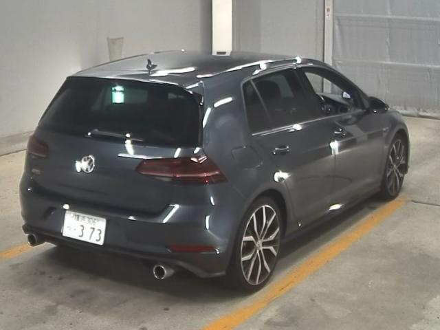 VOLKSWAGEN GOLF 2019