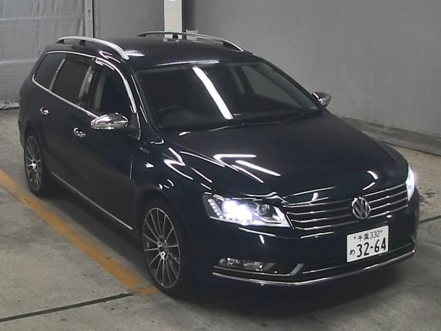 VOLKSWAGEN PASSAT VARIANT 2013