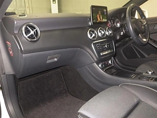 MERCEDES BENZ A CLASS 2017