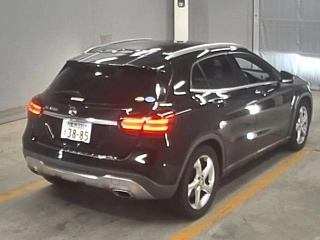 MERCEDES BENZ E CLASS 2011