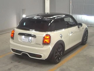 BMW MINI 2018