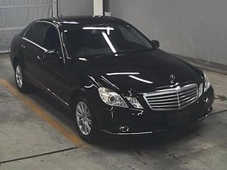 MERCEDES BENZ E CLASS 2010