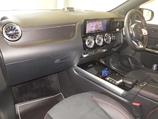 MERCEDES BENZ B CLASS 2022