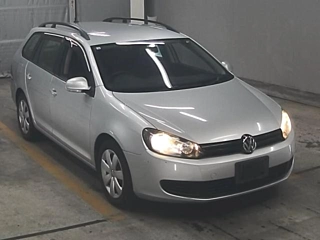 VOLKSWAGEN GOLF VARIANT 2010