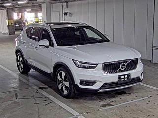 VOLVO XC40 2020