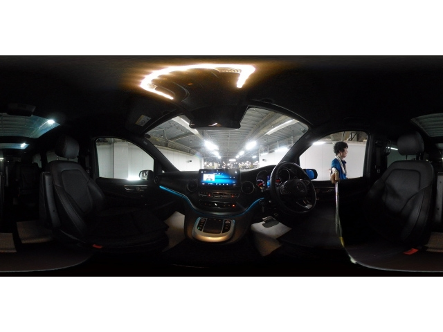 MERCEDES BENZ V CLASS 2023