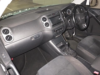 VOLKSWAGEN TIGUAN 2014