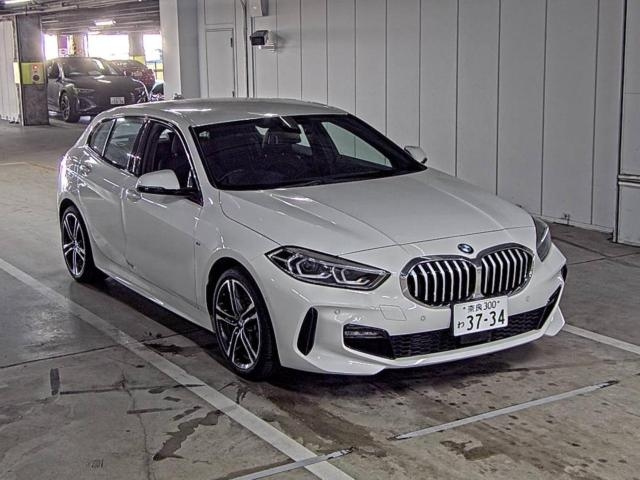 BMW 1 SERIES 2024