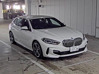 BMW 1 SERIES 2024