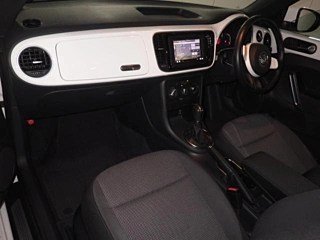 VOLKSWAGEN THE BEETLE 2013