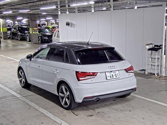 AUDI A1 2016