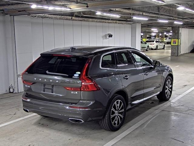 VOLVO XC60 2020