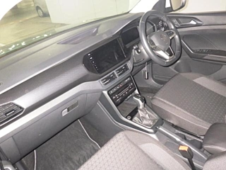 VOLKSWAGEN T-CROSS 2023