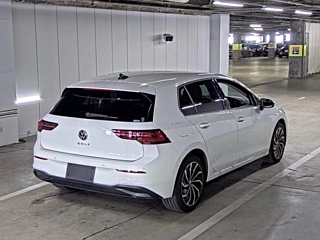 VOLKSWAGEN GOLF 2022