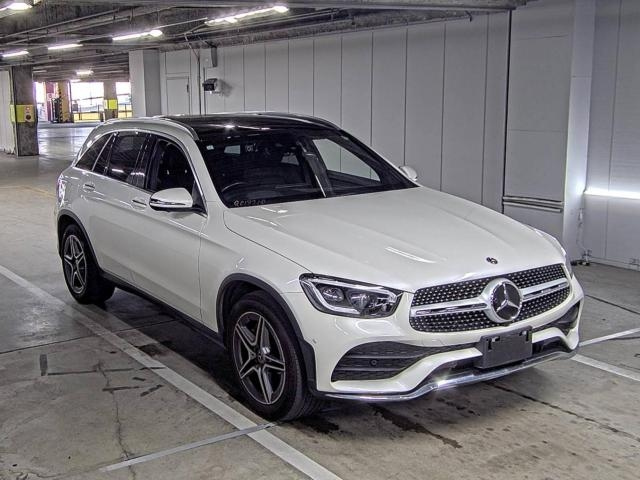 MERCEDES BENZ GLC CLASS 2021