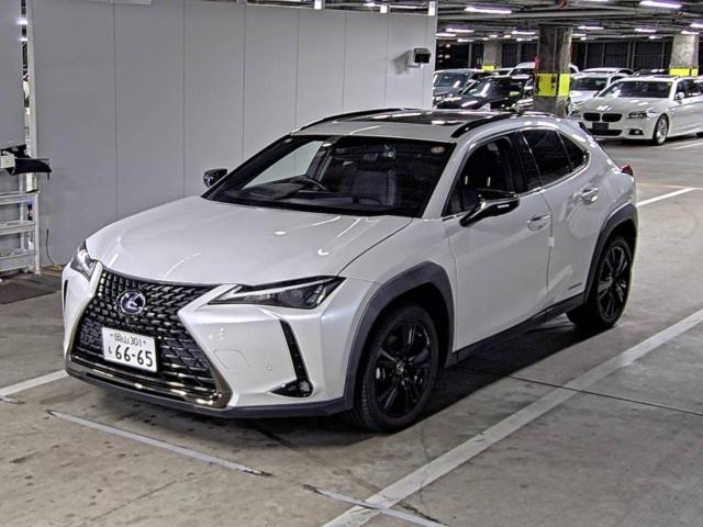 LEXUS UX 2021