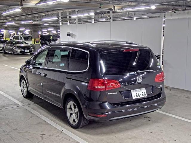 VOLKSWAGEN SHARAN 2015