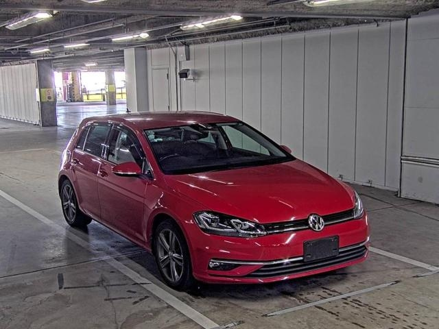 VOLKSWAGEN GOLF 2019
