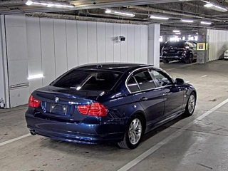 BMW 3 SERIES 2010
