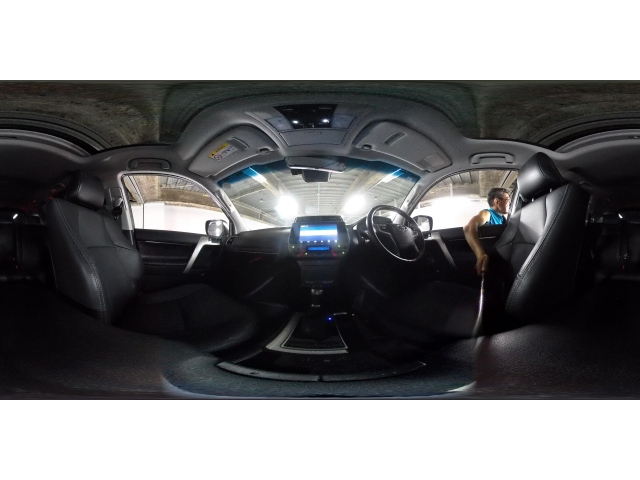 TOYOTA LAND CRUISER PRADO 2018