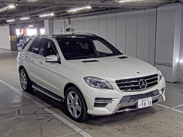 MERCEDES BENZ ML CLASS 2015