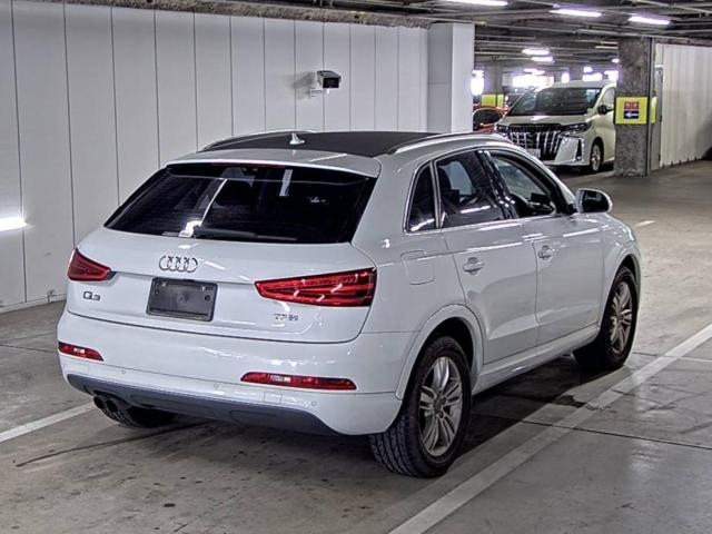 AUDI Q3 2014