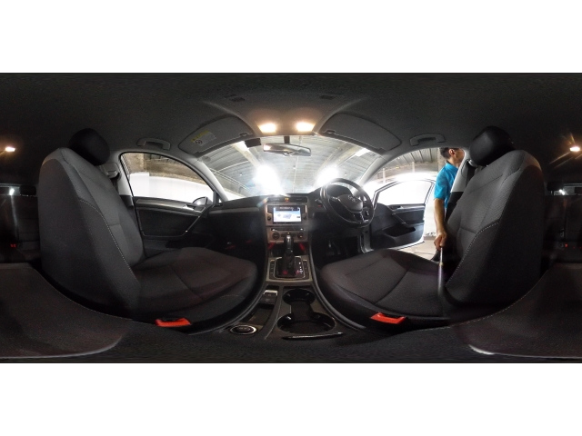 VOLKSWAGEN GOLF 2014