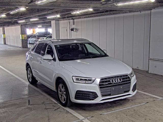 AUDI Q3 2018
