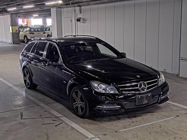MERCEDES BENZ C CLASS WAGON 2014