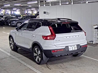 VOLVO XC40 2022