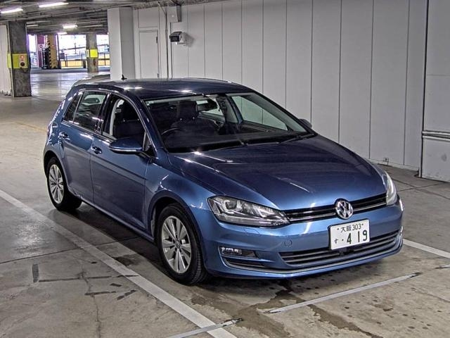 VOLKSWAGEN GOLF 2015