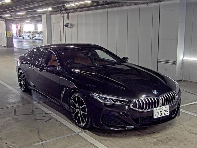 BMW 8 SERIES 2021