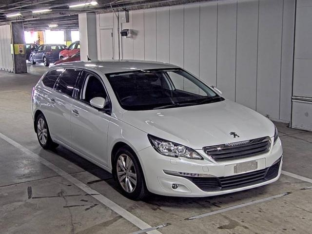 PEUGEOT 308 2015
