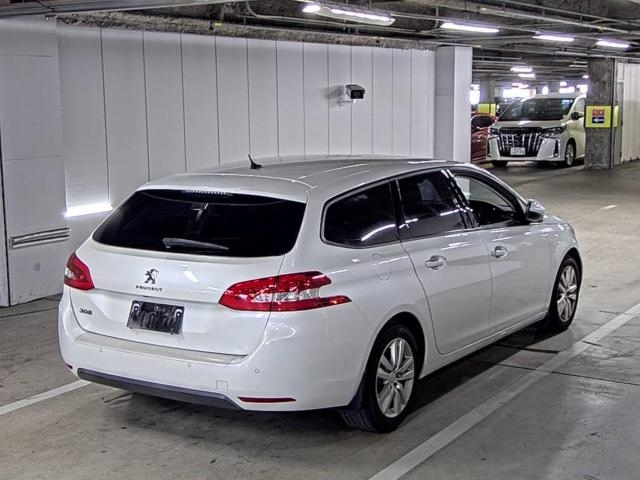 PEUGEOT 308 2015
