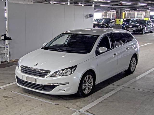 PEUGEOT 308 2015