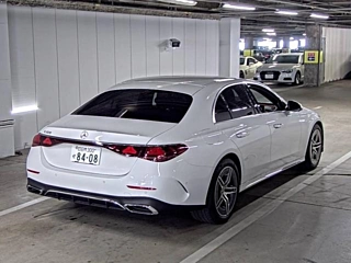 MERCEDES BENZ E CLASS 2024
