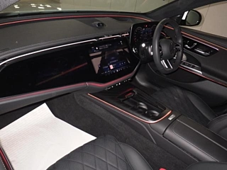 MERCEDES BENZ E CLASS 2024