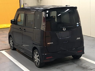 NISSAN ROOX 2012
