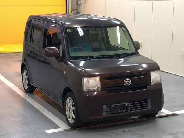 DAIHATSU MOVE CONTE 2014
