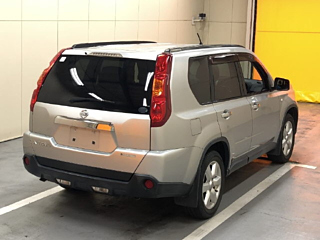 NISSAN X-TRAIL 2010