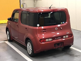 NISSAN CUBE 2010