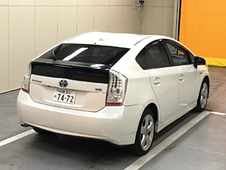 TOYOTA PRIUS 2011