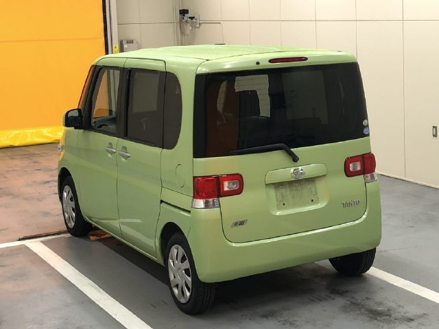 DAIHATSU TANTO 2012